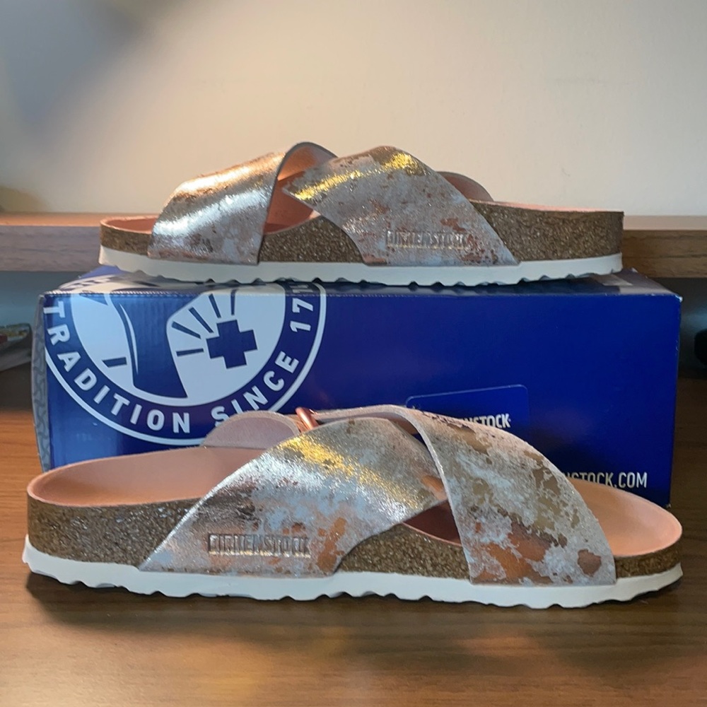 Siena Big Buckle Suede vintage rose copper asst ge